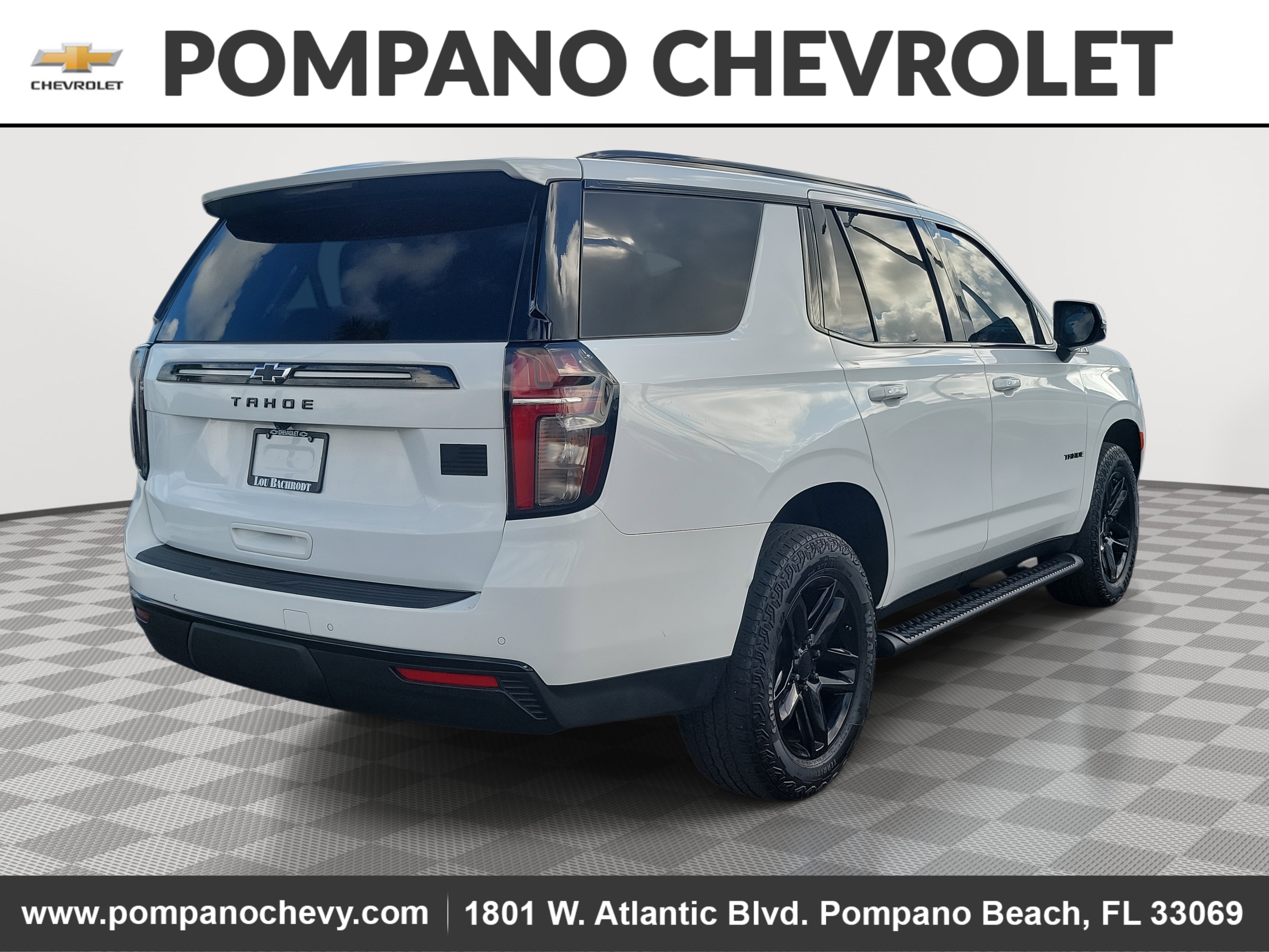 Used 2023 Chevrolet Tahoe Z71 w/ Luxury Package image 3