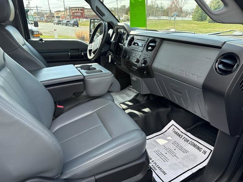 Used 2015 Ford F350 XL w/ Power Equipment Group image 7