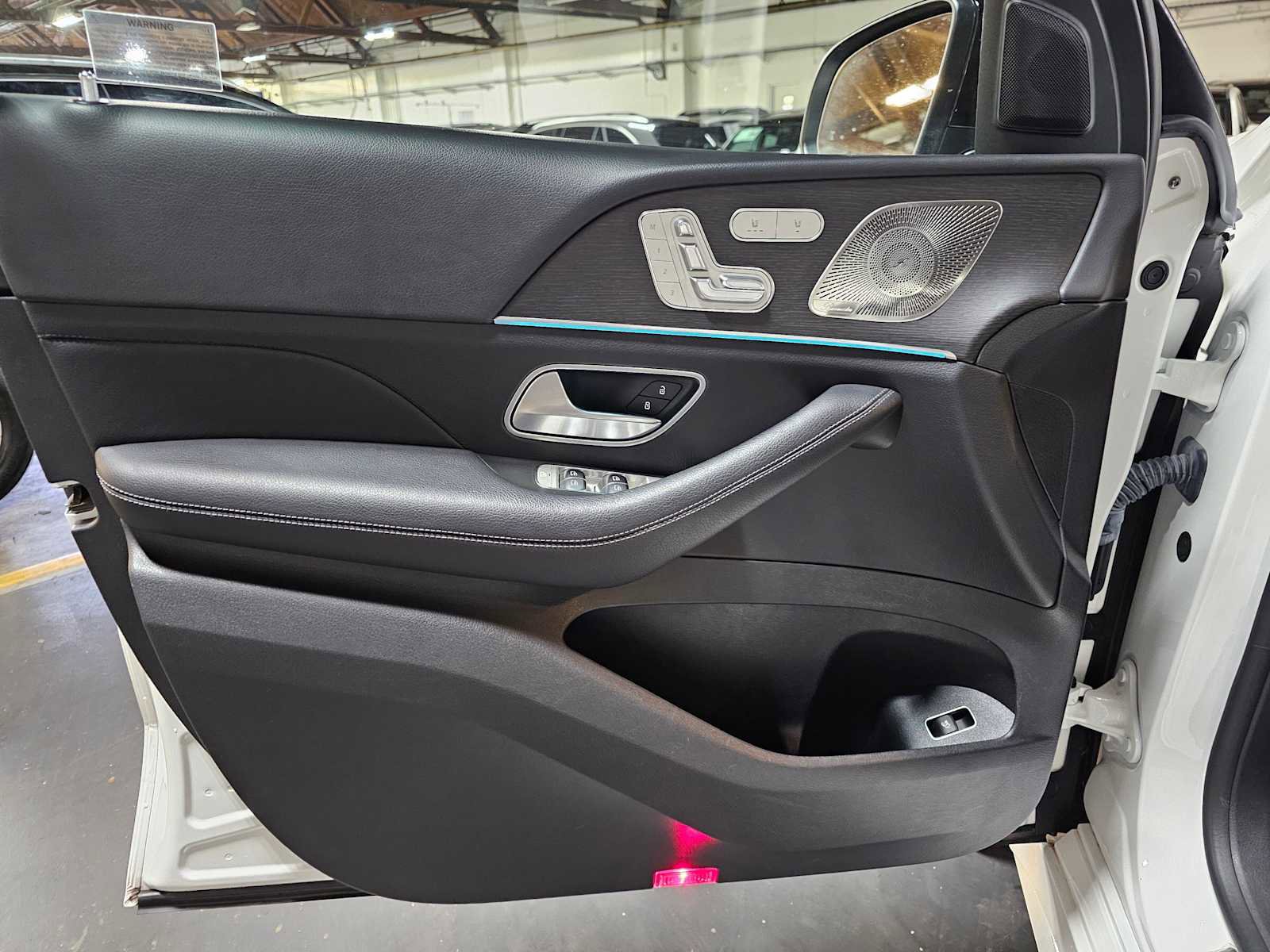 Used 2022 Mercedes-Benz GLE 350 w/ AMG Line Exterior image 24