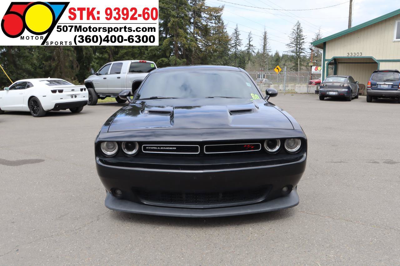 Used 2015 Dodge Challenger R/T Scat Pack w/ Leather Interior Group RWD image 11