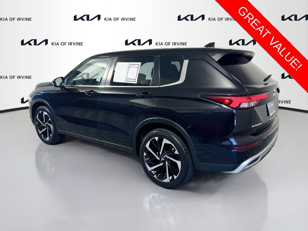Used 2022 Mitsubishi Outlander SE AWD/4WD image 5