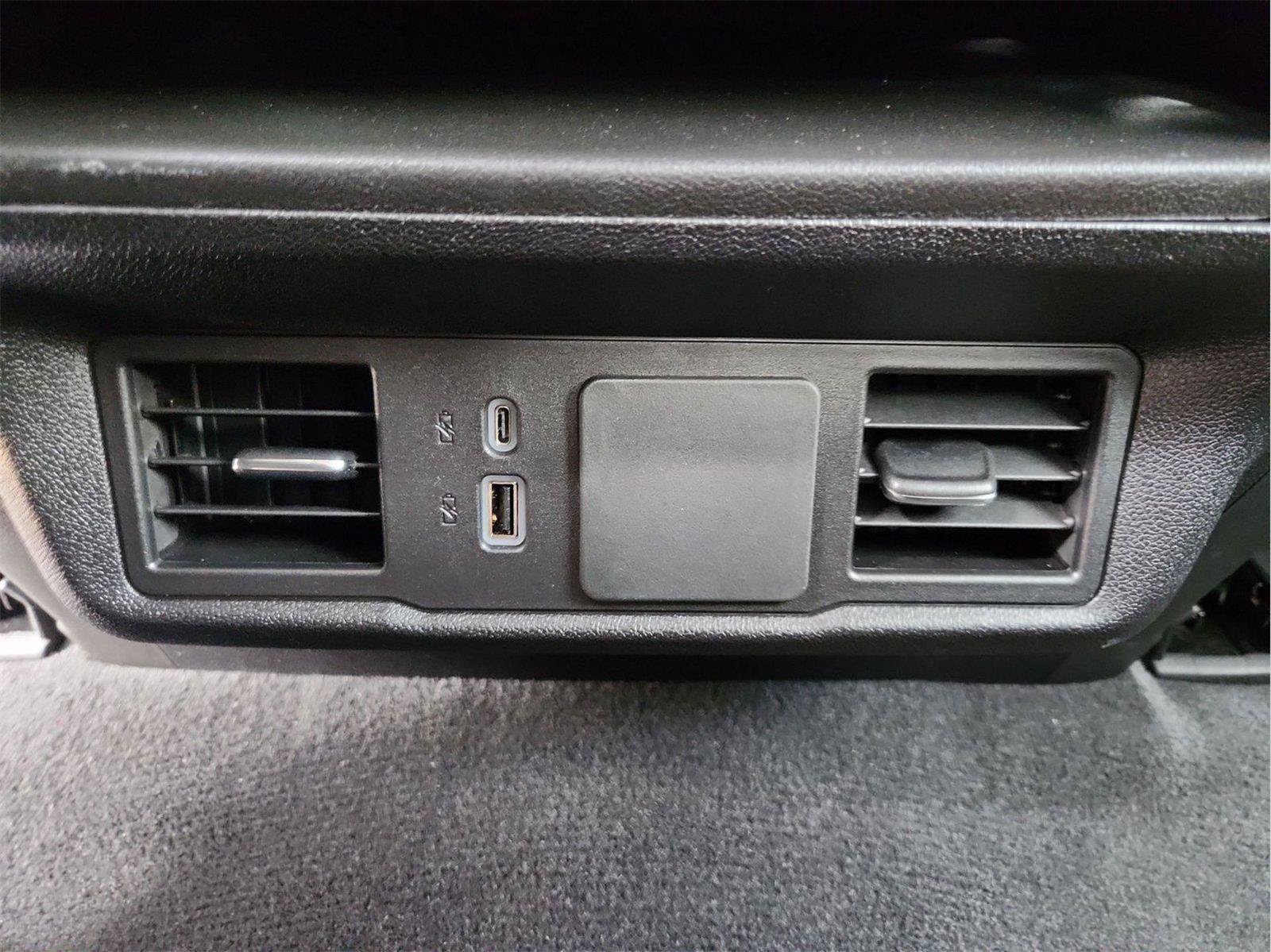Used 2025 Chevrolet Silverado 1500 Custom RWD image 20