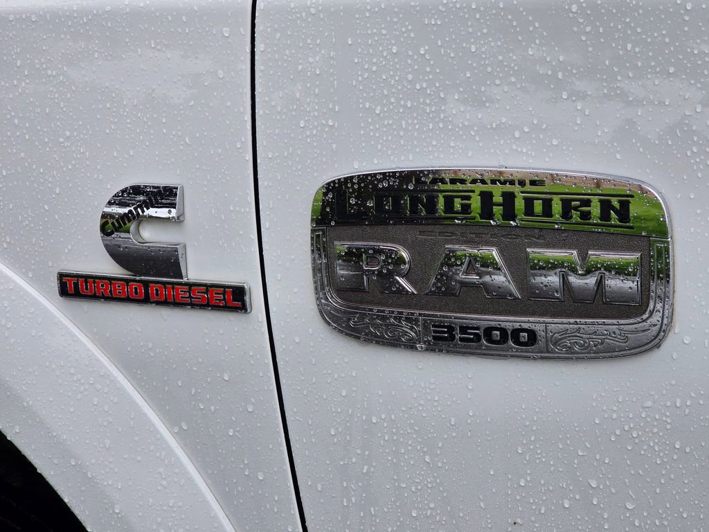 Used 2015 RAM 3500 Laramie Longhorn image 14
