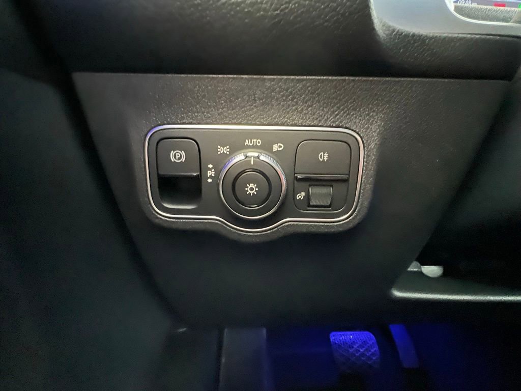 Certified 2024 Mercedes-Benz EQB 300 4MATIC image 14