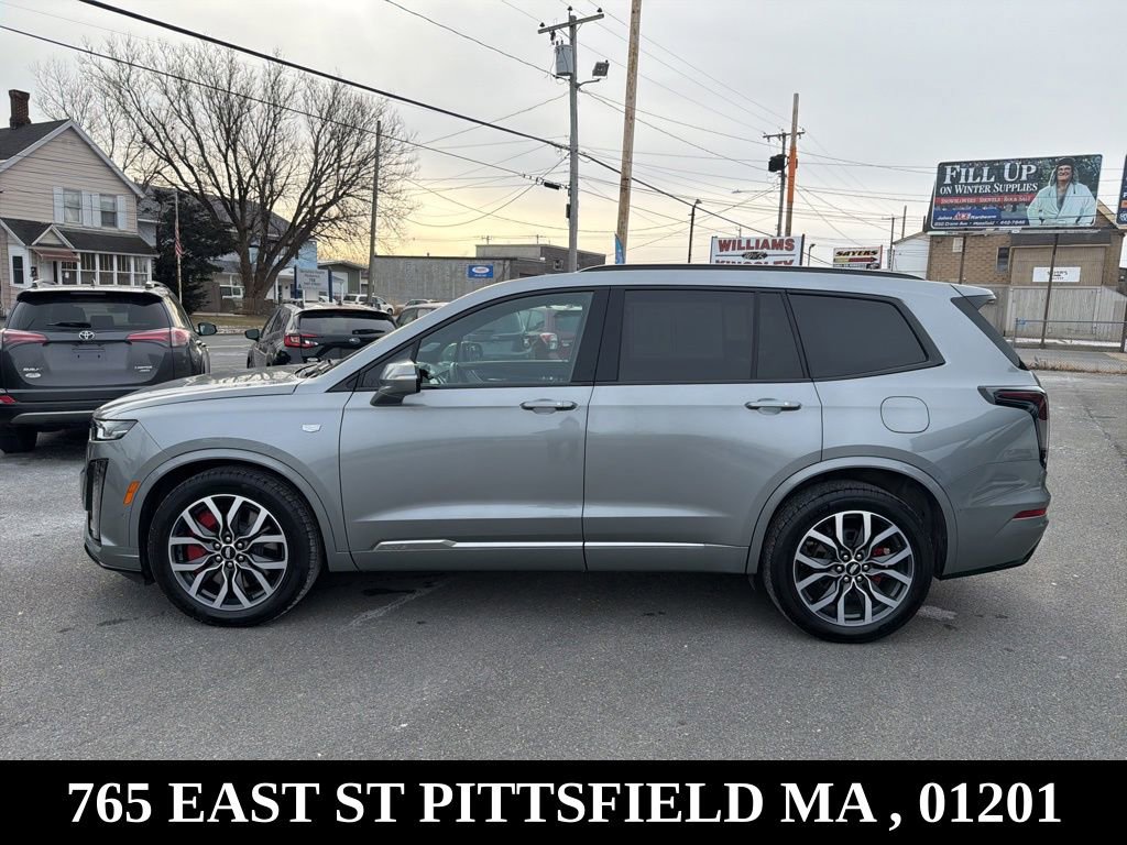 Used 2024 Cadillac XT6 Sport w/ Technology Package image 4