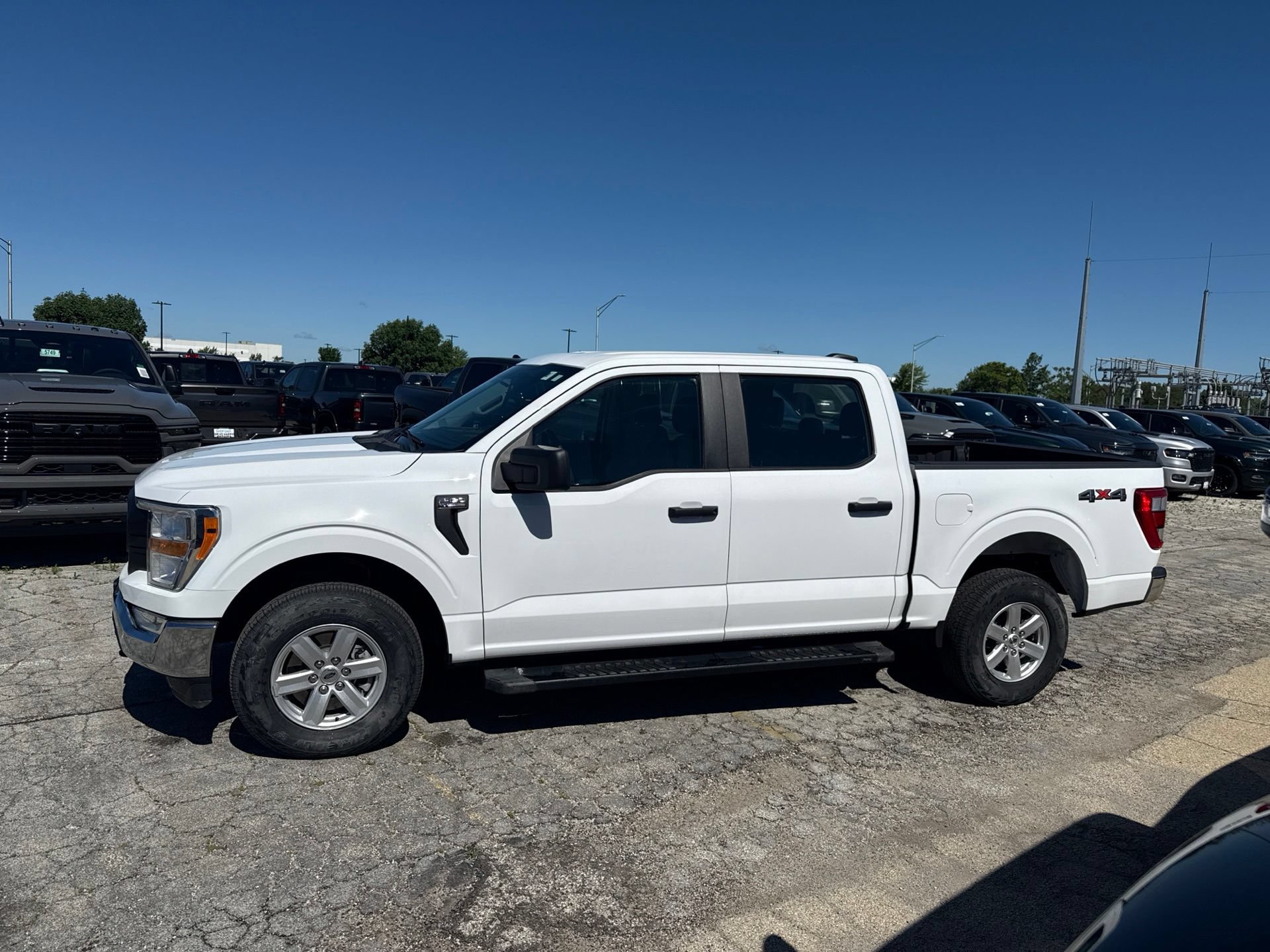 Used 2022 Ford F150 XL w/ Equipment Group 101A High AWD/4WD image 9