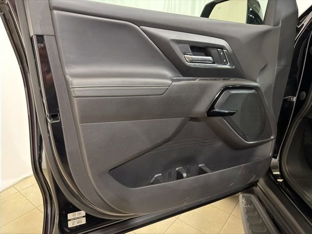 New 2026 Chevrolet Silverado EV LT image 9