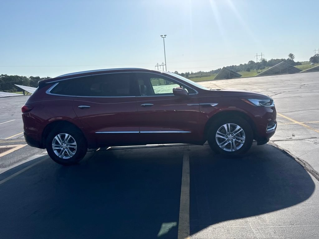 Used 2019 Buick Enclave Essence FWD image 8