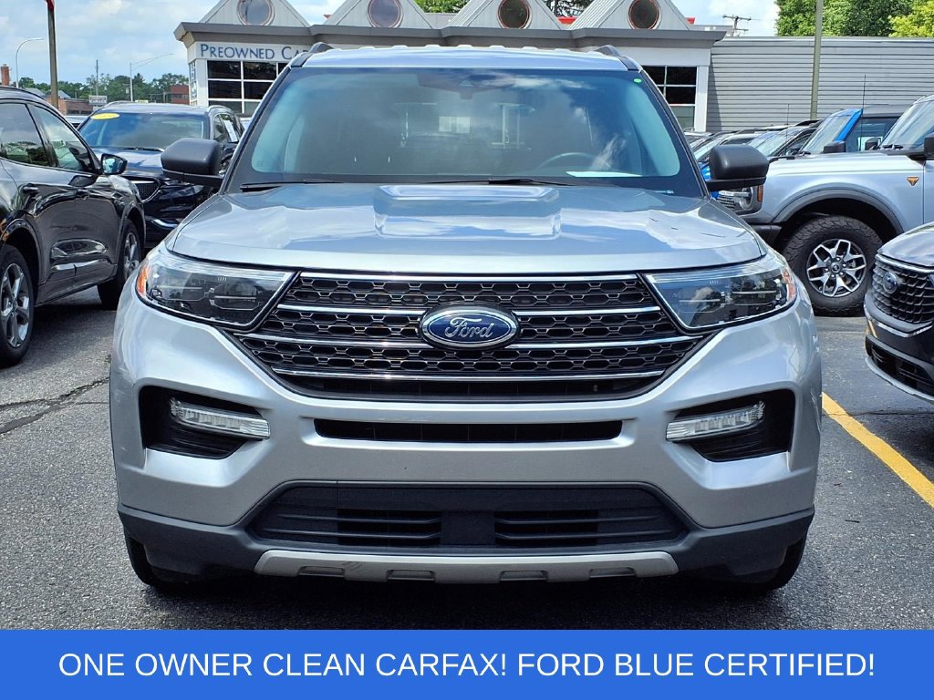Certified 2023 Ford Explorer XLT w/ Equipment Group 202A AWD/4WD image 4