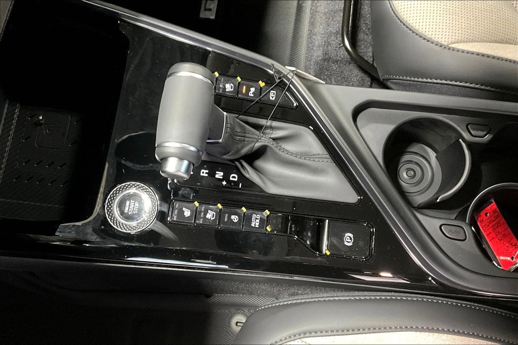 New 2025 Kia Niro SX image 17