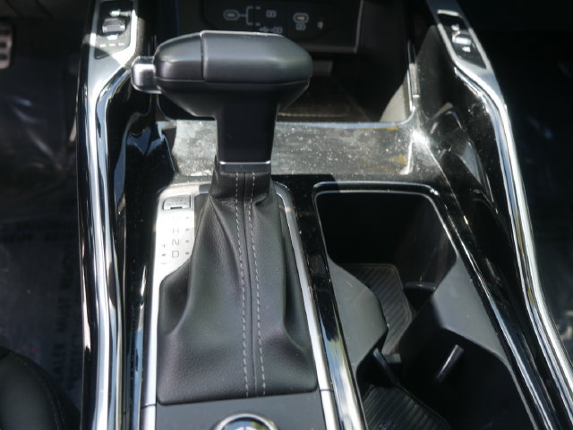 Used 2025 Kia Sorento SX FWD image 34