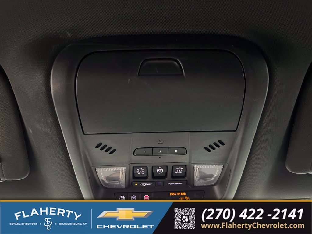 Used 2024 Buick Enclave Essence w/ Experience Buick Package FWD image 34