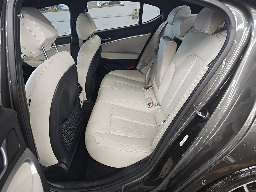 Used 2024 Genesis G70 2.5T AWD/4WD image 5