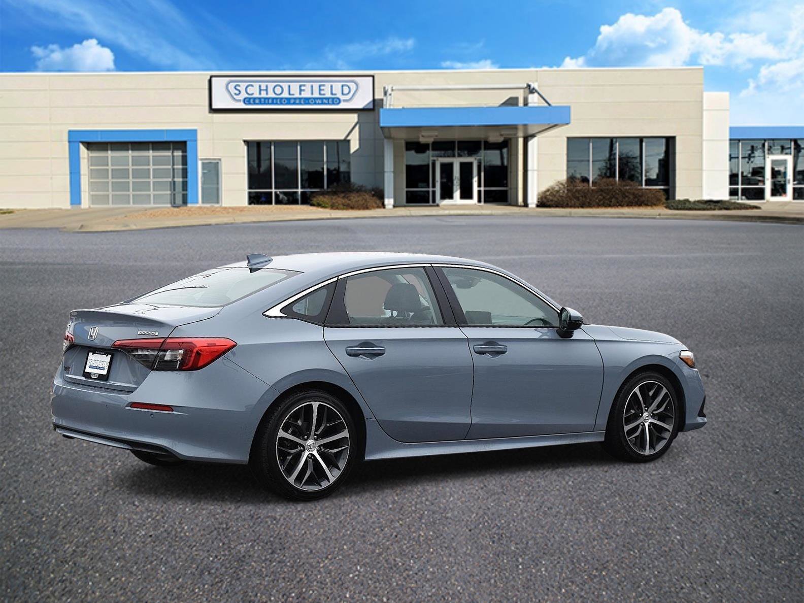 Used 2024 Honda Civic Touring image 3