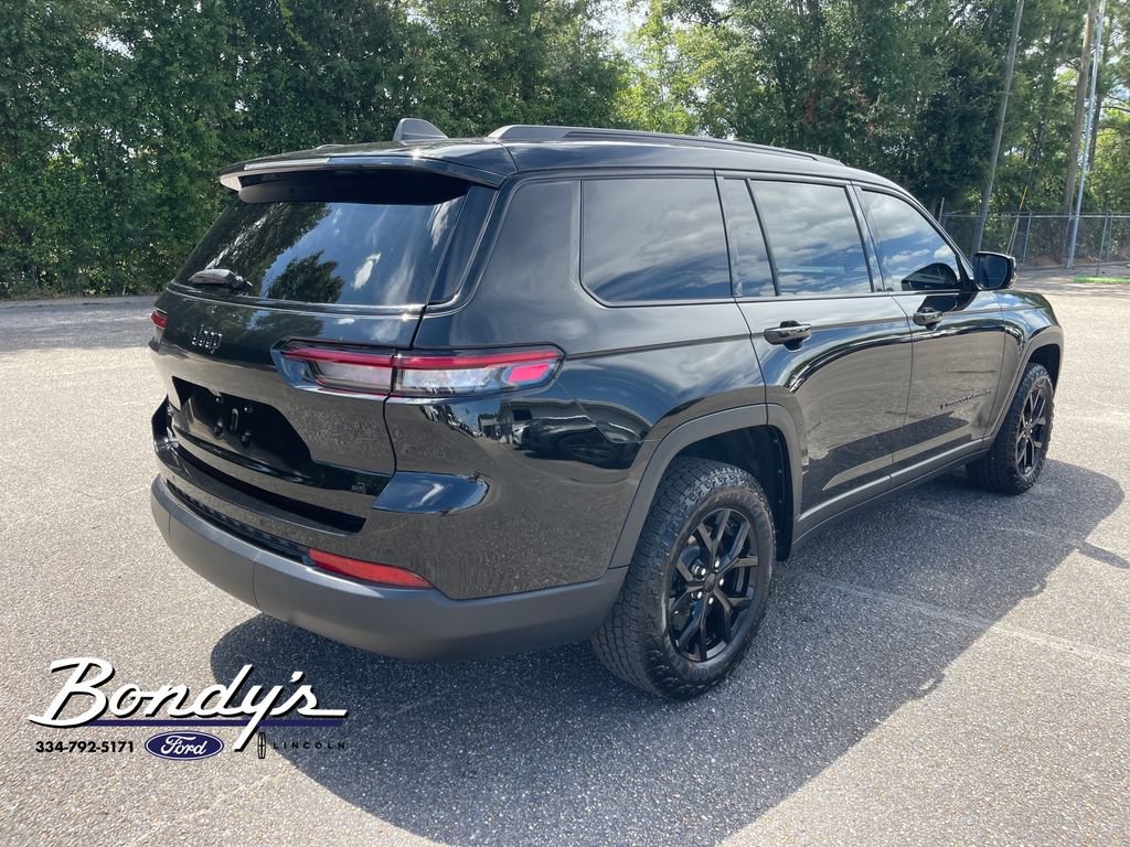 Used 2025 Jeep Grand Cherokee L Altitude AWD/4WD image 15