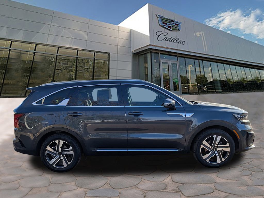 Used 2022 Kia Sorento SX w/ Panoramic Sunroof Package image 7