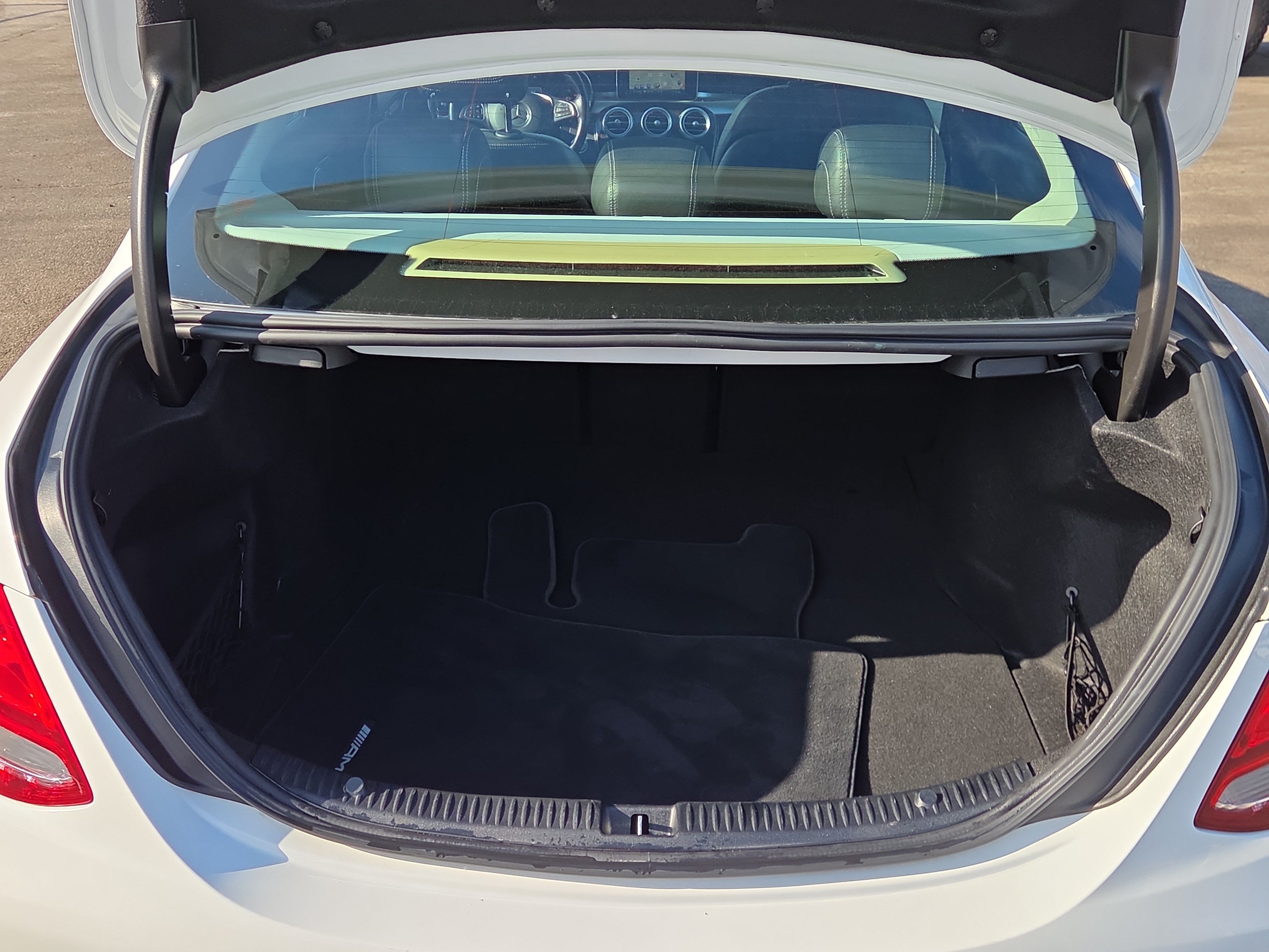 Used 2017 Mercedes-Benz C 300 4MATIC Sedan image 13