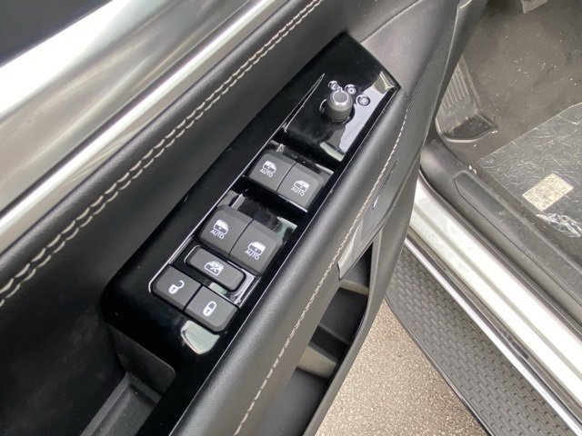 New 2024 Jeep Wagoneer L Base w/ Convenience Group I image 13