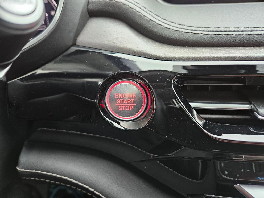 Certified 2023 Acura MDX SH-AWD w/ Advance Package image 31