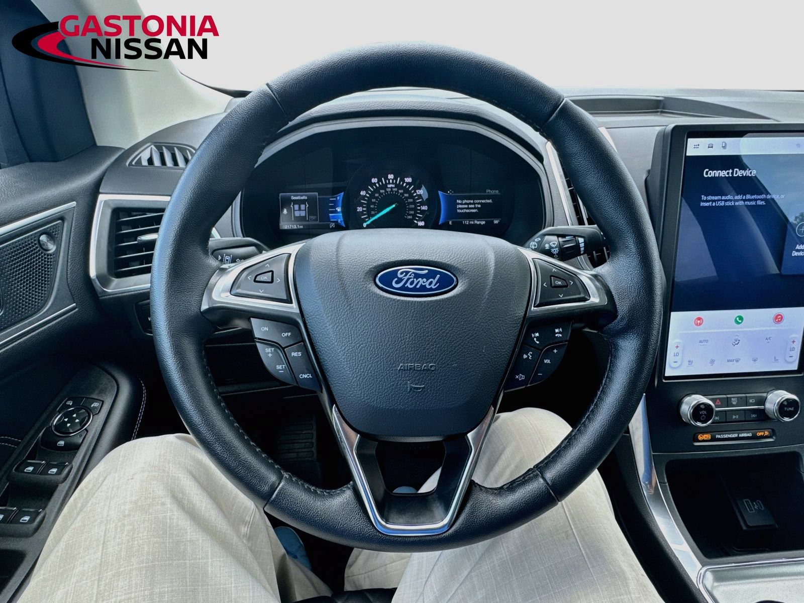 Used 2024 Ford Edge Titanium AWD/4WD image 14