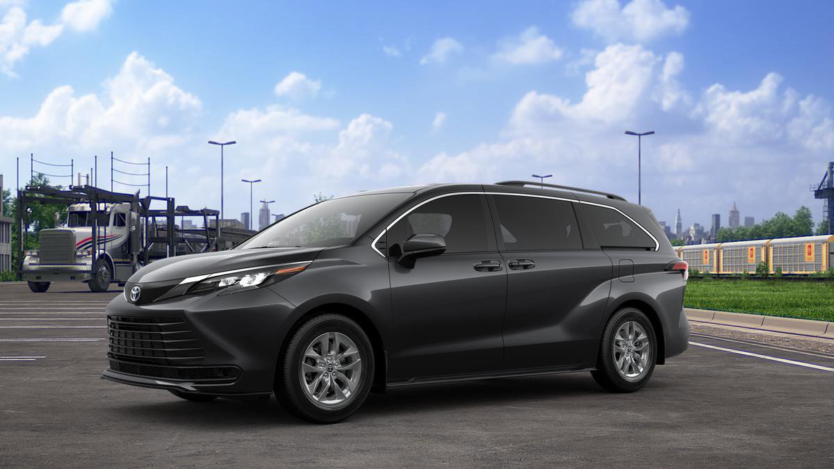 New 2025 Toyota Sienna LE image 2
