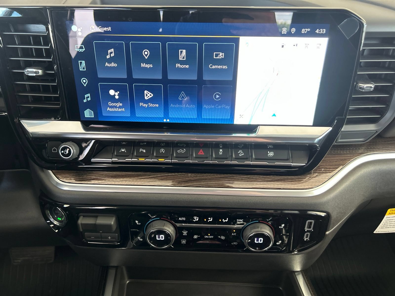 New 2026 Chevrolet Silverado 1500 LT w/ Texas Edition Plus AWD/4WD image 16