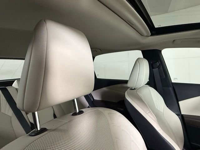 Used 2023 Lexus RX 350 Premium w/ Accessory Package image 37