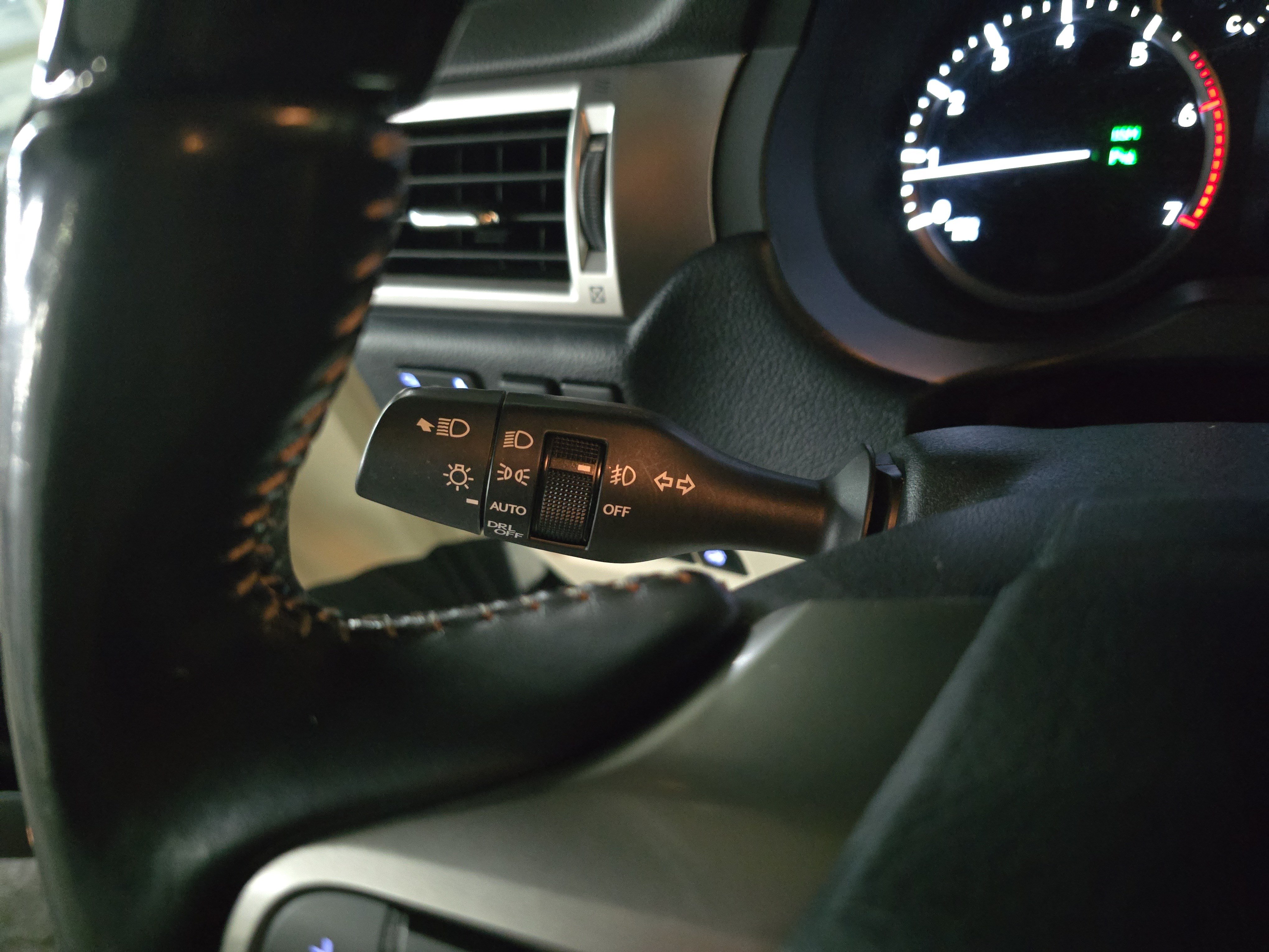 Used 2022 Lexus GX 460 Premium w/ Premium Plus Package AWD/4WD image 26