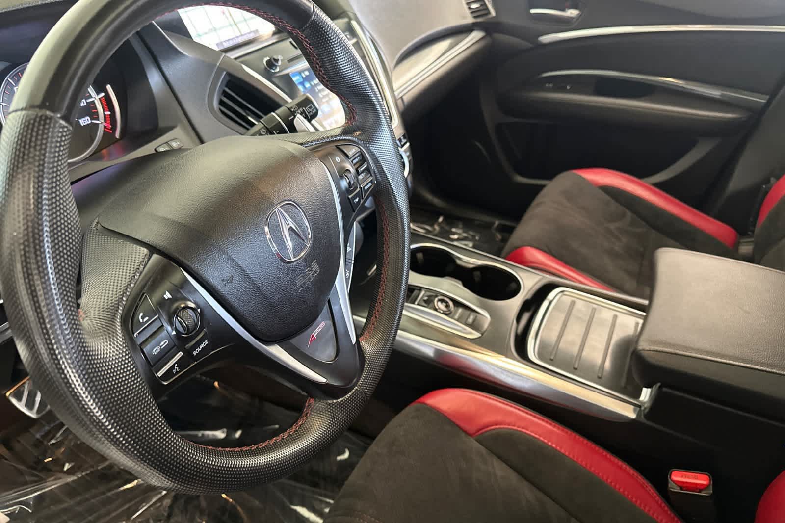 Used 2020 Acura MDX w/ Technology Package AWD/4WD image 12