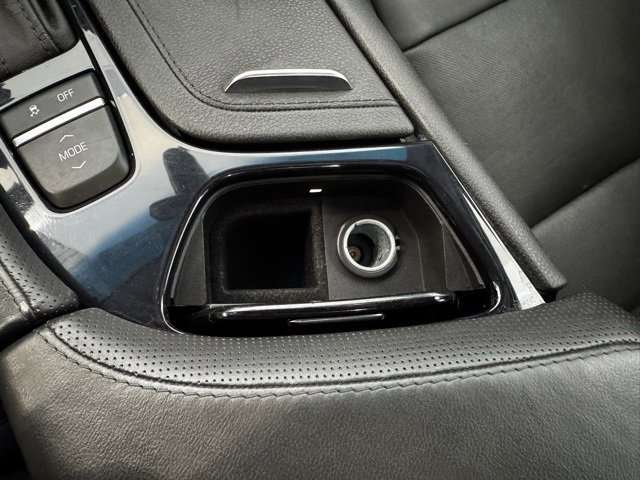 Used 2016 Cadillac CTS AWD Sedan w/ Seating Package image 19