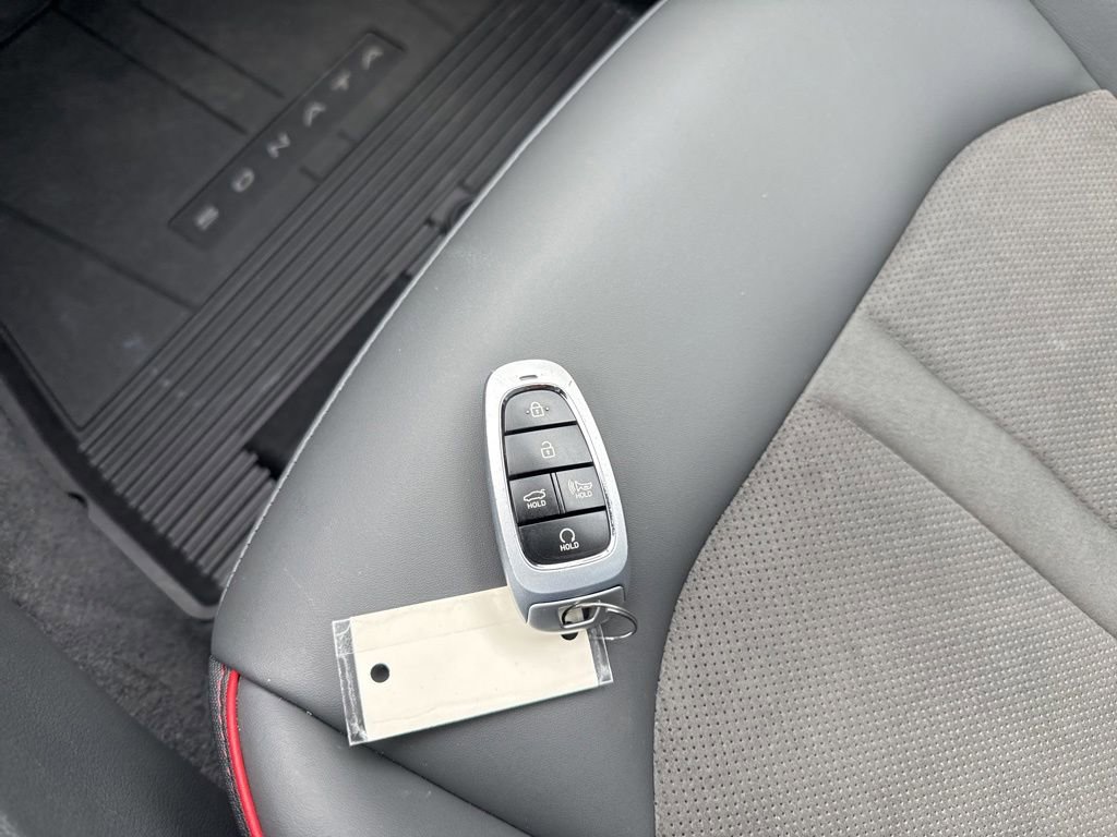 Used 2023 Hyundai Sonata SEL Plus w/ Preferred Accessory Package image 41