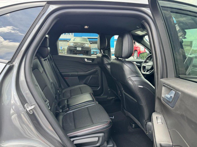 Used 2024 Ford Escape ST-Line w/ Tech Pack #1 FWD image 10