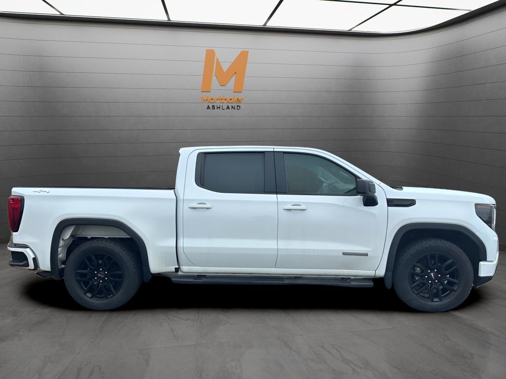 Used 2022 GMC Sierra 1500 Elevation w/ LPO, Elevation Black Package image 6