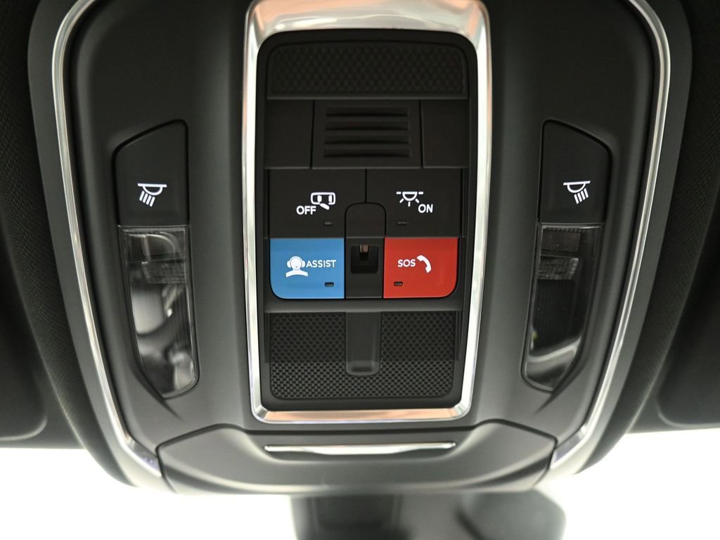 New 2026 Jeep Grand Cherokee Laredo image 28