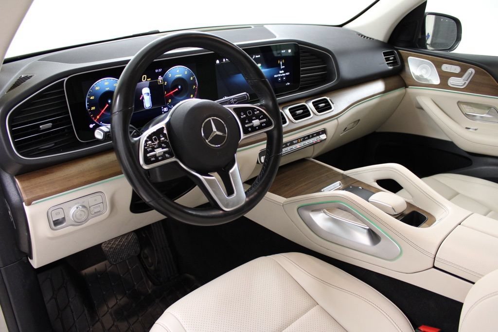 Certified 2023 Mercedes-Benz GLE 350 4MATIC w/ Premium Package image 4