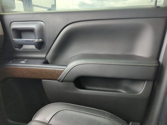 Used 2018 GMC Sierra 2500 Denali w/ Duramax Plus Package image 25