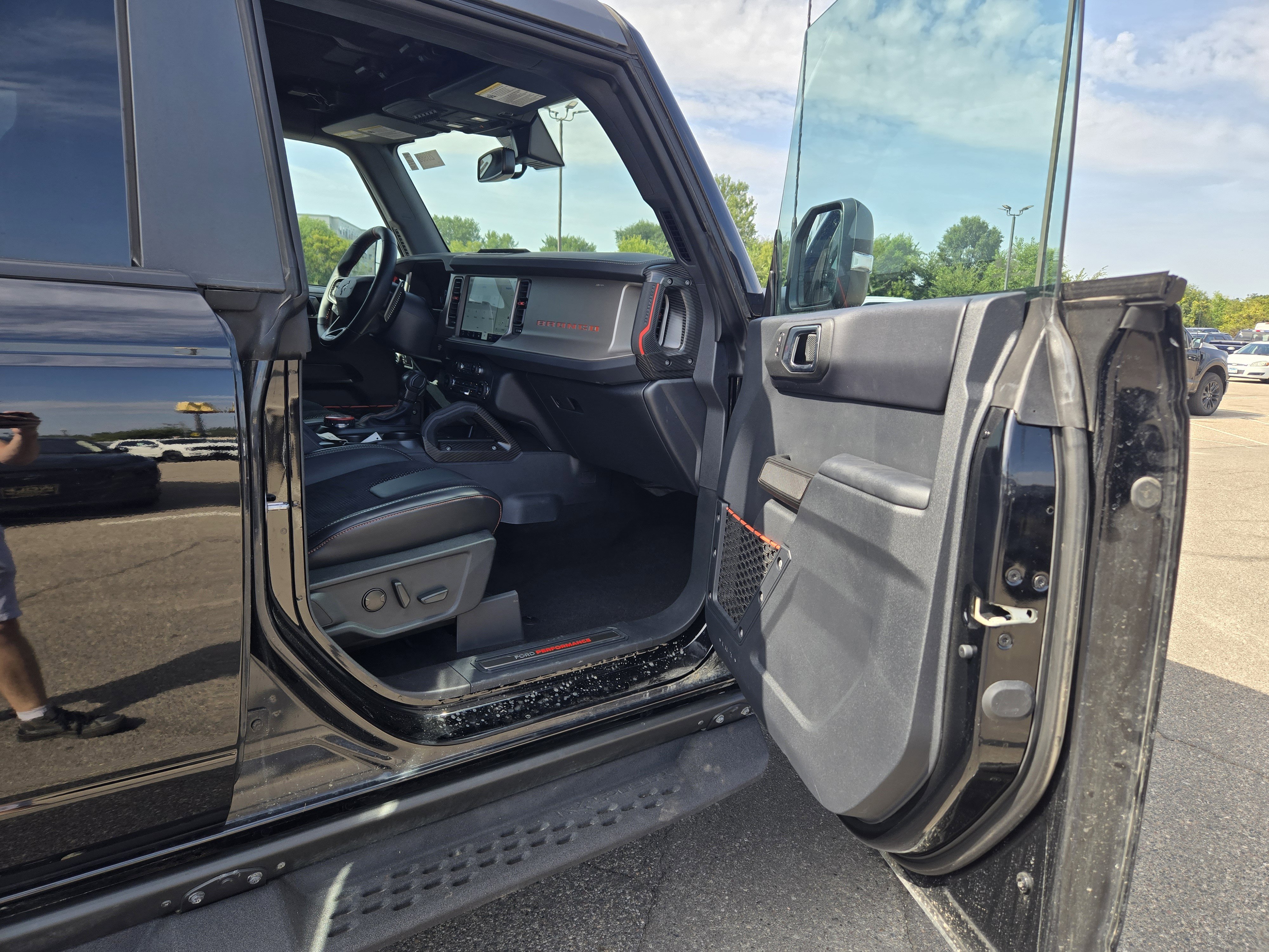 Used 2023 Ford Bronco Raptor w/ Interior Carbon Fiber Pack 6 image 16