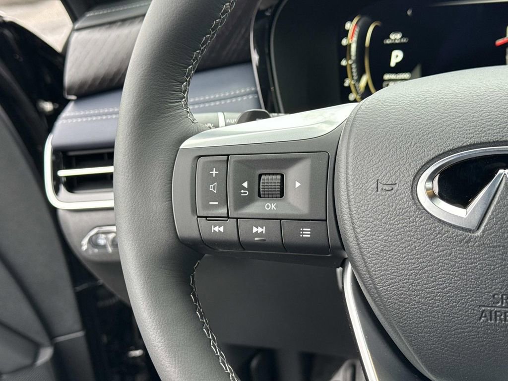 New 2026 INFINITI QX60 Sport image 10