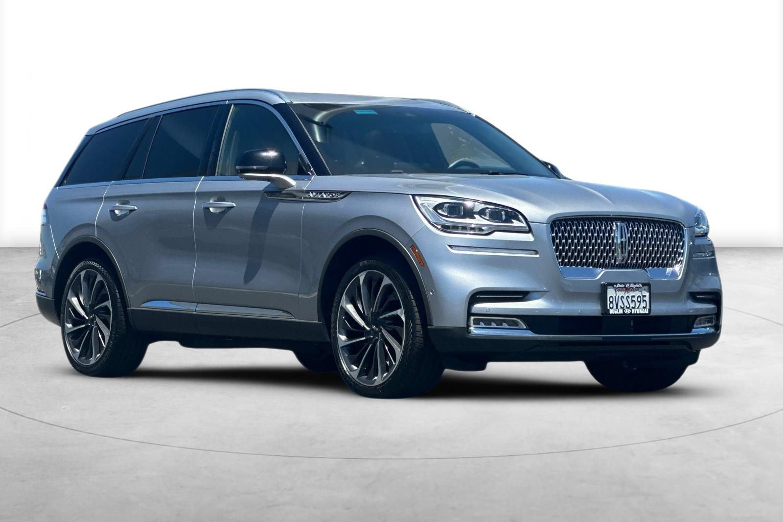 Used 2020 Lincoln Aviator Reserve AWD/4WD image 8