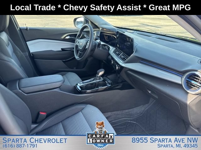 Used 2024 Chevrolet Trax LT FWD image 29