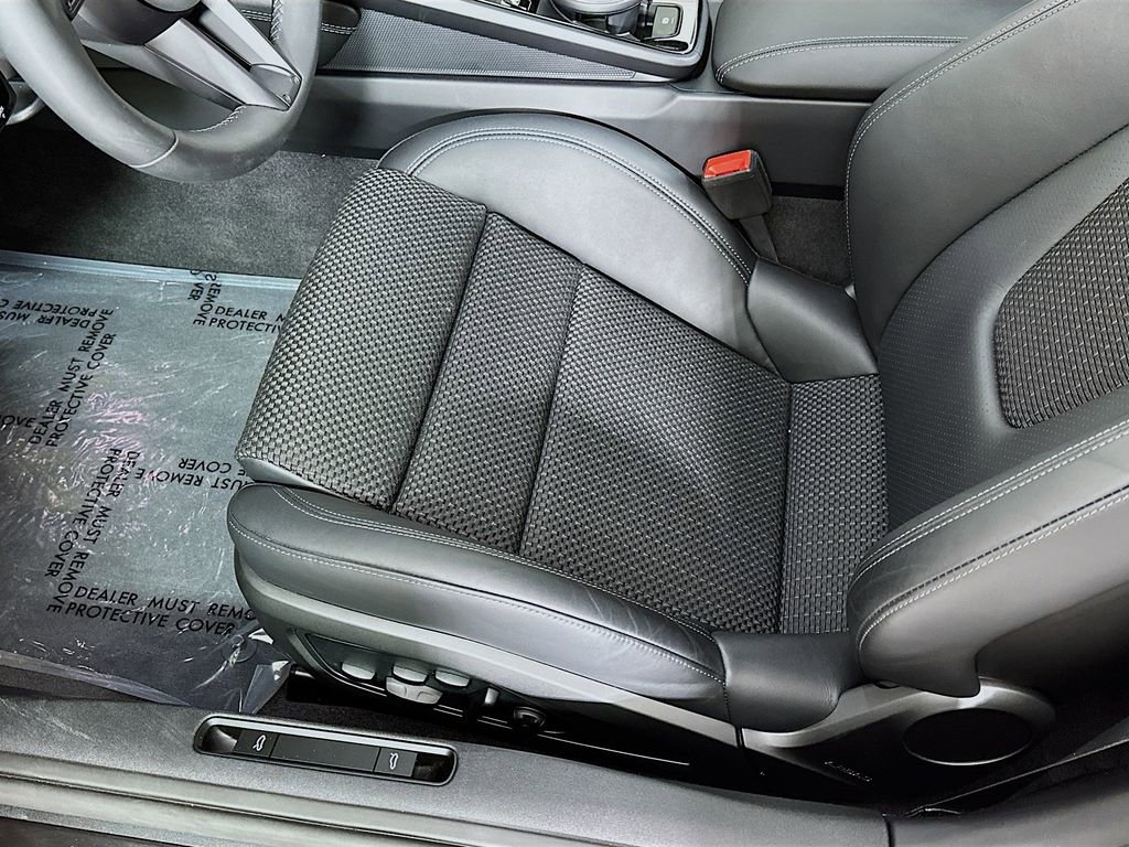 Used 2024 Porsche 911 Carrera T image 21