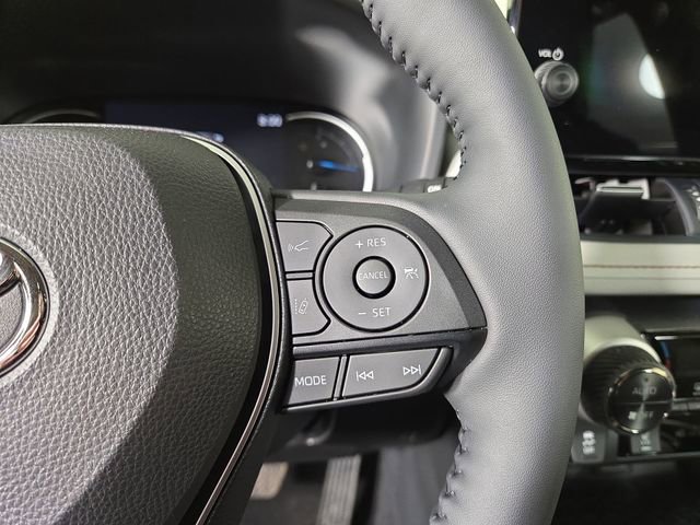 Used 2025 Toyota RAV4 XLE Premium w/ Weather Package image 28