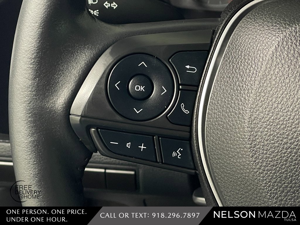 Used 2024 Toyota Corolla SE image 24