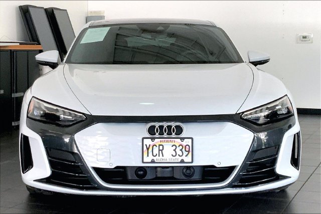 Used 2023 Audi e-tron GT Premium Plus AWD/4WD image 3