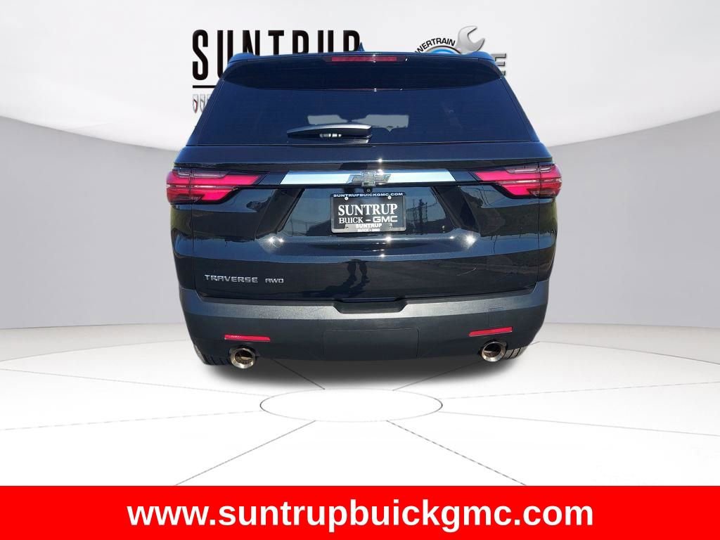 Used 2022 Chevrolet Traverse LS AWD/4WD image 5