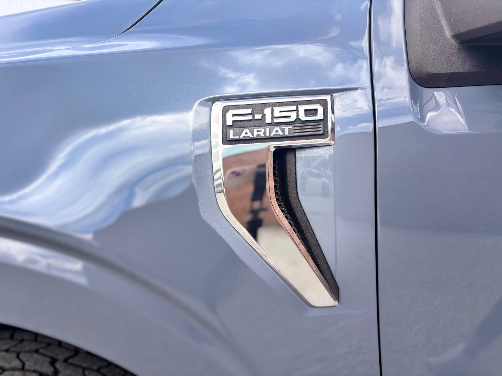 Certified 2023 Ford F150 Lariat image 13