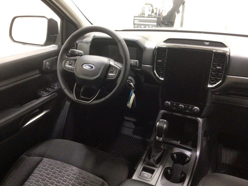 New 2025 Ford Ranger XLT w/ Technology Package image 20