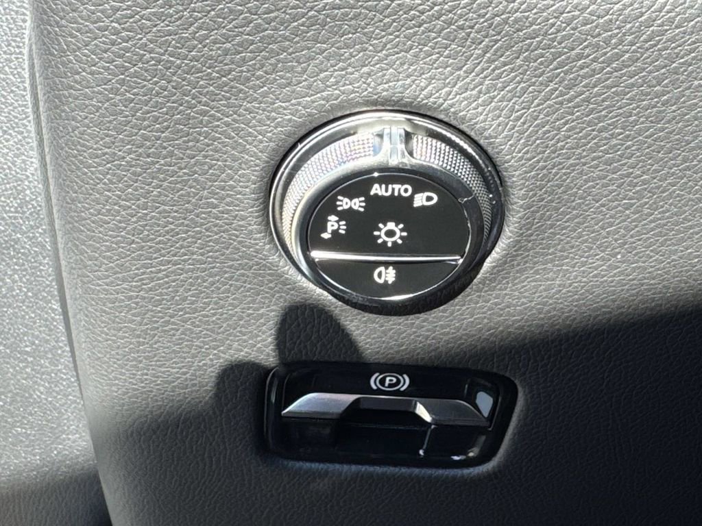 New 2026 Mercedes-Benz GLC 43 AMG GLC 43 AMGﾮ image 28