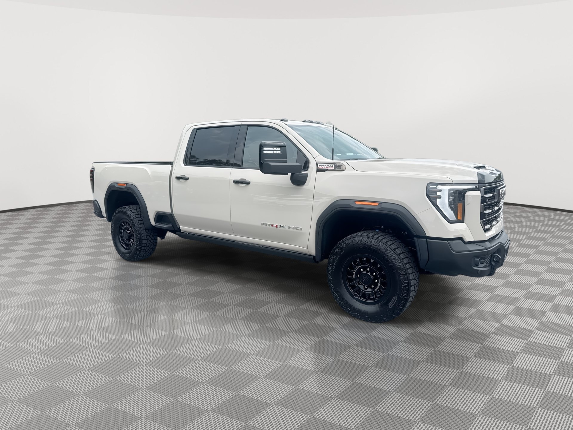New 2026 GMC Sierra 2500 AT4X w/ AT4X AEV Edition AWD/4WD image 2