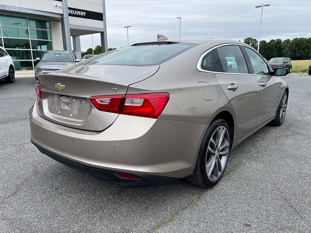 Used 2023 Chevrolet Malibu LT w/ Driver Confidence Package FWD image 6